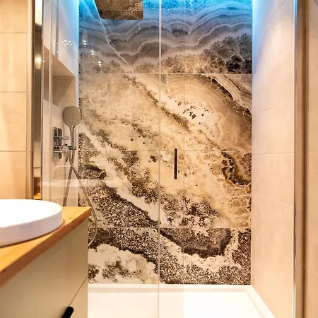 Momula's Pino Sobieszewo * グダニスク