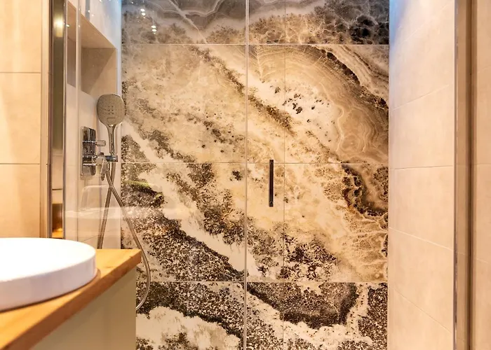 Momula's Pino Sobieszewo * 格但斯克